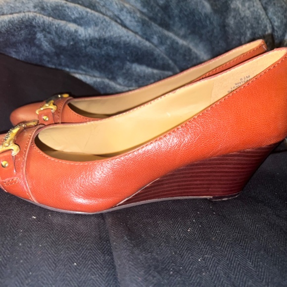 Nine West wedges - Picture 2 of 3